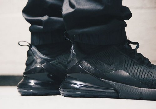 Nike Air Max 270 Triple Black AH8050-005