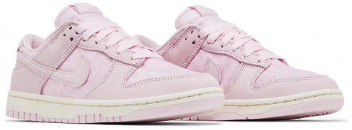 Nike Dunk Low WMNS “Regal Pink/Soft Pearl/Pink Foam” HJ5870‑600