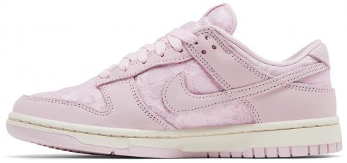 Nike Dunk Low WMNS “Regal Pink/Soft Pearl/Pink Foam” HJ5870‑600