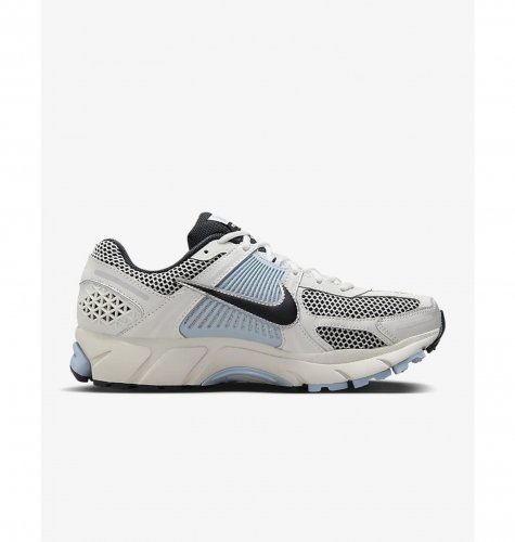 Кросівки жіночі Nike Zoom Vomero 5 (FQ7079-001)