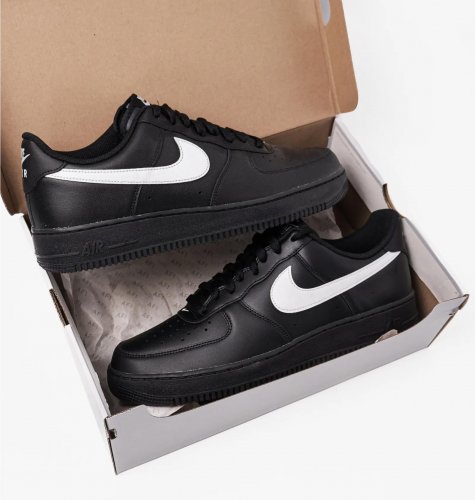 Кросівки чоловічі Nike Air Force 1 Low '07 Black White (FZ0627-010)