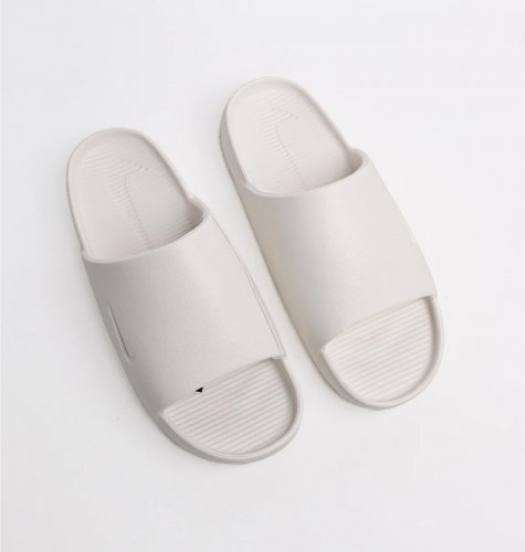 Тапочки чоловічі Nike Calm Slide (FD4116-100)