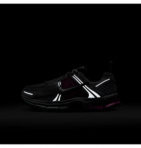 Кросівки жіночі Nike Zoom Vomero 5 Gs (HF6998-102)