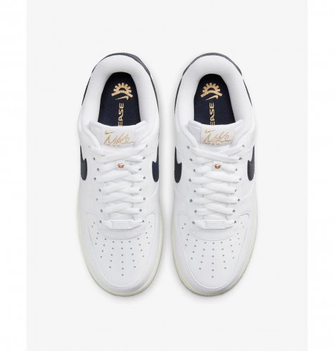 Кросівки жіночі Nike Air Force 1 '07 Flyease (HJ9122-100)