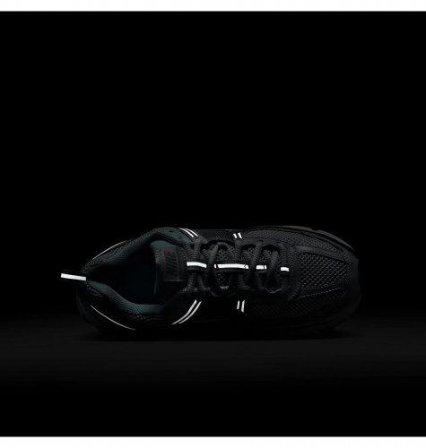 Кросівки жіночі Nike Zoom Vomero 5 Gs (HQ3255-043)