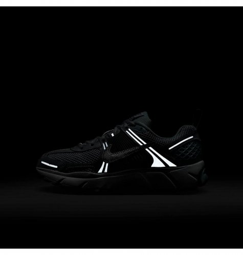 Кросівки жіночі Nike Zoom Vomero 5 Gs (HQ3255-043)