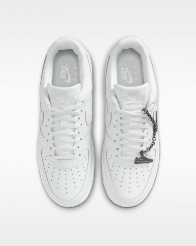 Кросівки жіночі Nike Air Force 1 '07 Low (IM6485-121)