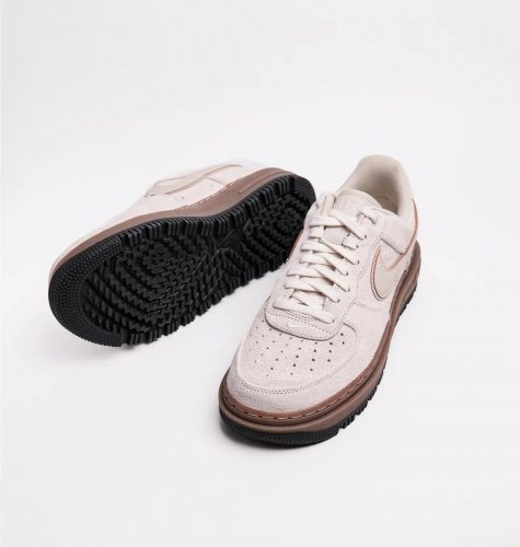 Кросівки чоловічі Nike Air Force 1 Low Luxe (HV2531-100)
